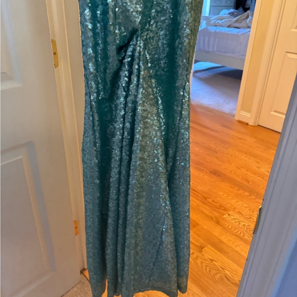 Stunning Mermaid Faviana prom sequin gown, seafoam aqua green # 7331 0 & 2 NWT - Picture 6 of 6